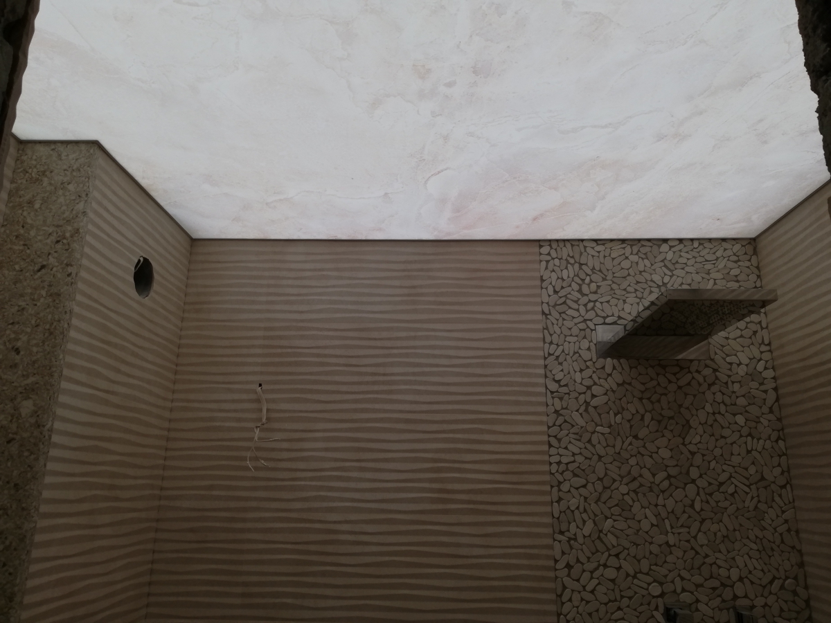 Опънати тавани за бани и мокри помещения