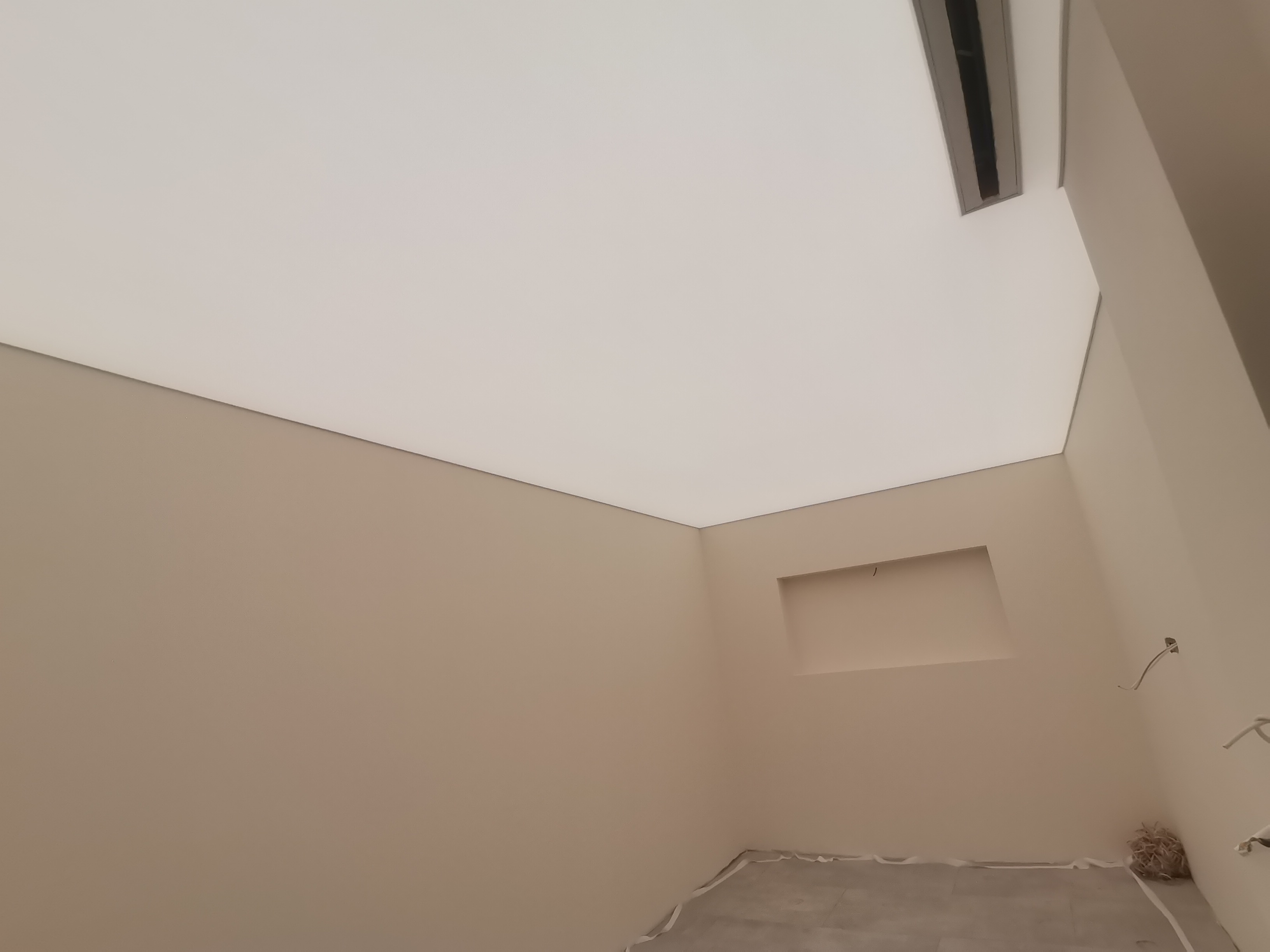 Опънати тавани за дом