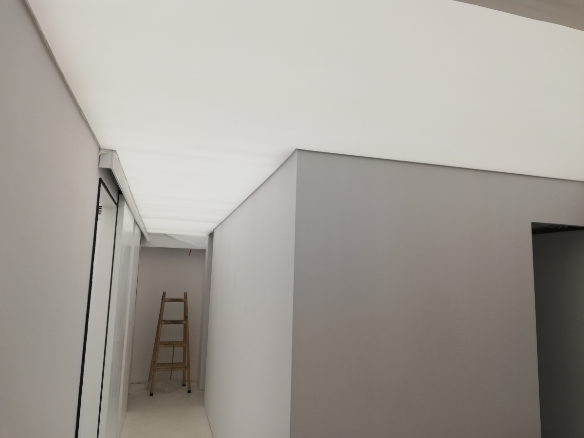 Опънати тавани в дентално студио Д-р Дойчин Ангелов