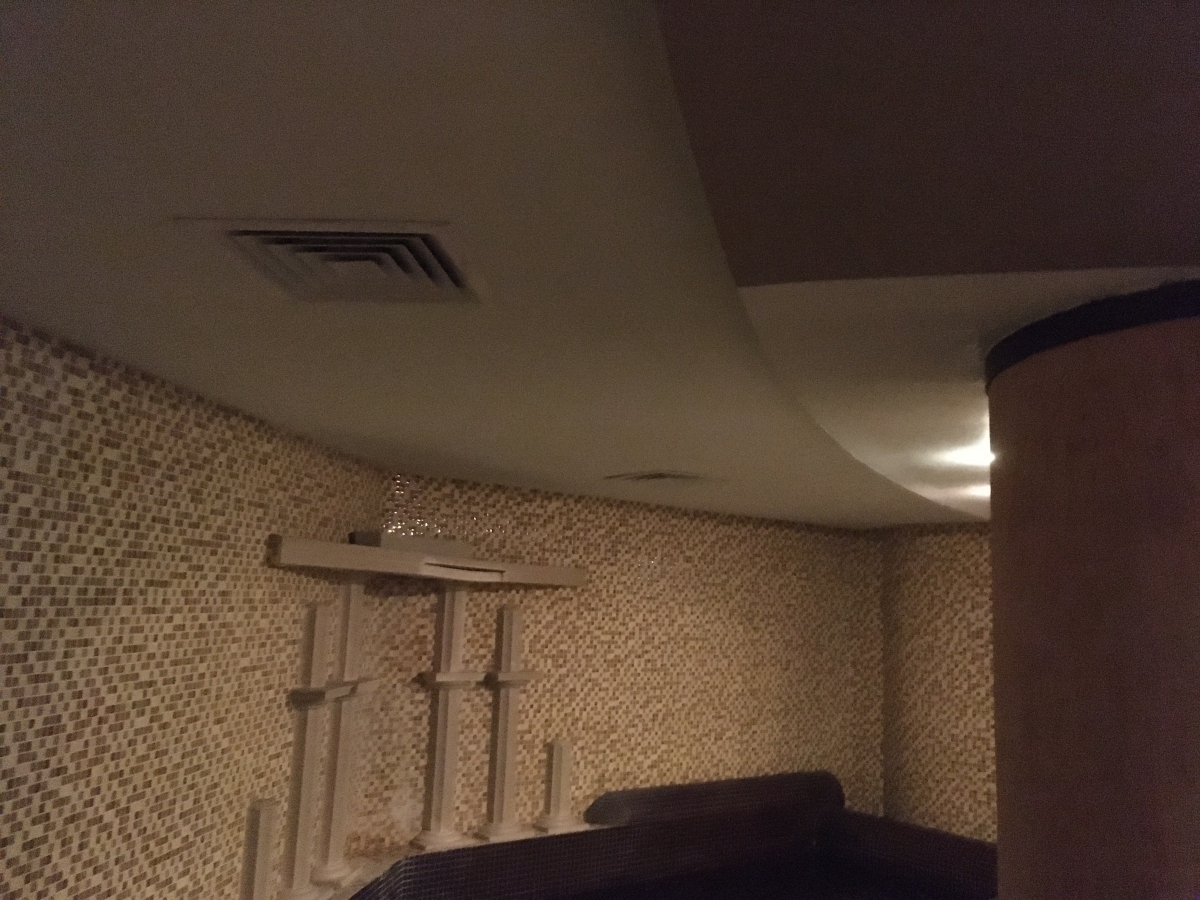 Опънати тавани в СПА хотел Хисар